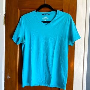 Mens V neck tee